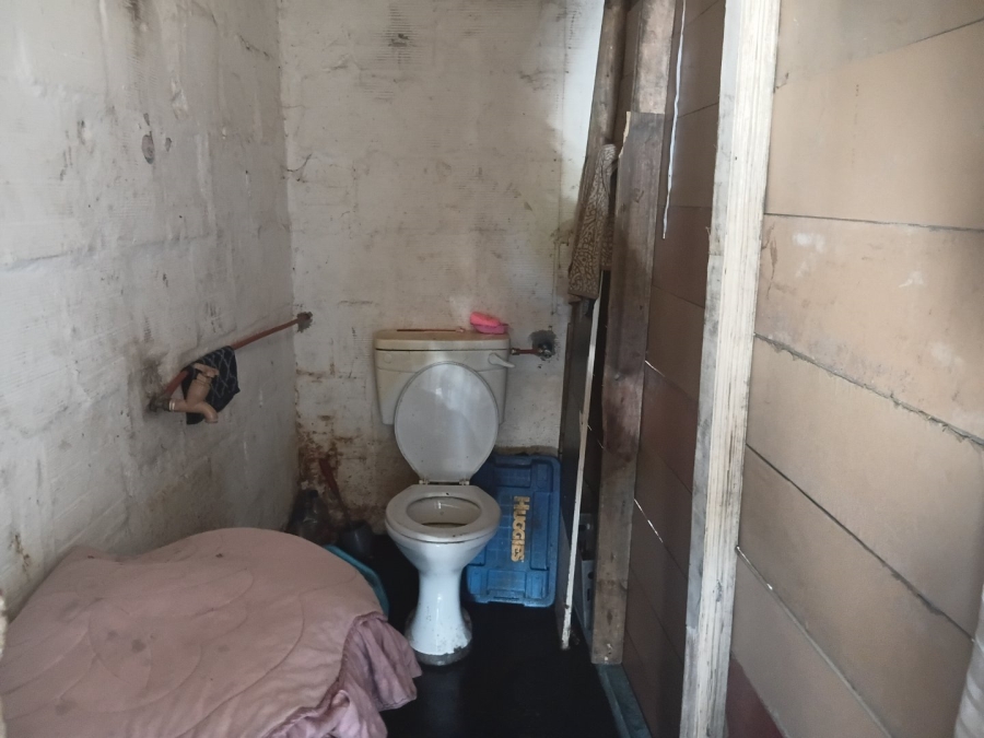 5 Bedroom Property for Sale in Bishop Lavis Western Cape